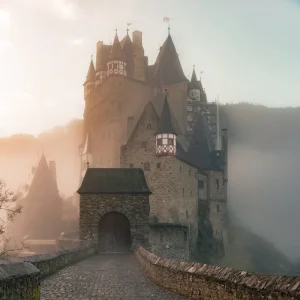 Can you navigate the waters of commerce? The economic fate of your kingdom is in your hands!